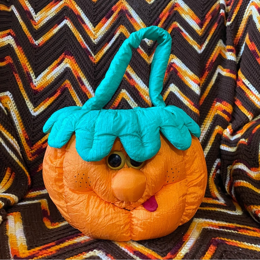 Vintage pumpkin bucket